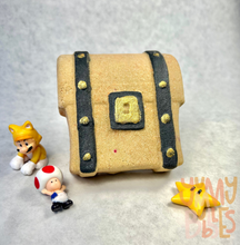 Load image into Gallery viewer, mario chest bath bomb with a toy inside
