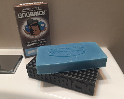 bro brick travel box and soap tray in black