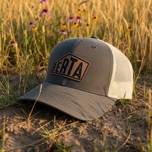 Load image into Gallery viewer, berta ponytail hat charcoal
