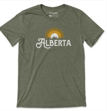 Load image into Gallery viewer, alberta sunrise t-shirt in army green
