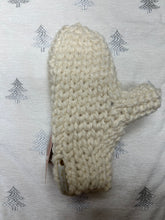 Load image into Gallery viewer, Mittens, hand knitted
